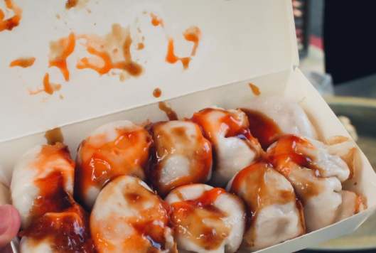 東海別墅夜市：青春灶腳必吃美食、停車攻略與文青住宿指南