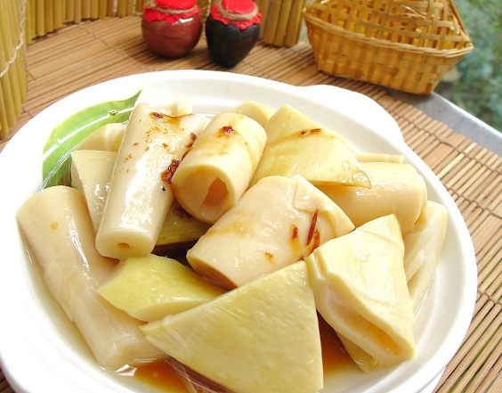 飛牛牧場附近美食 飛牛牧場附近美食