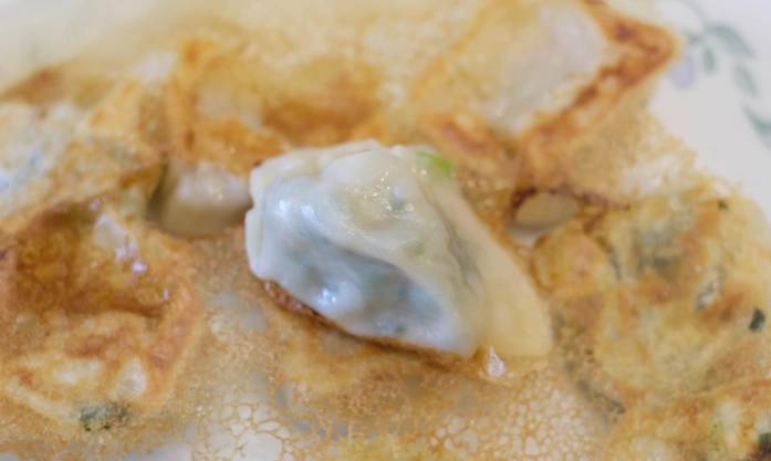 煎餃麵粉水 煎餃麵粉水