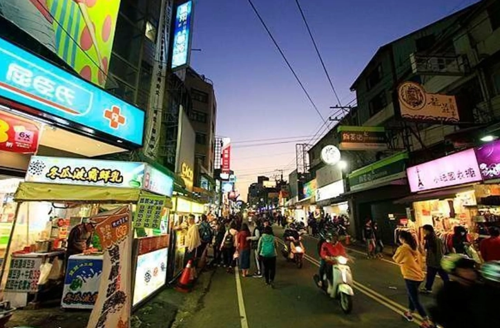東海別墅夜市交通