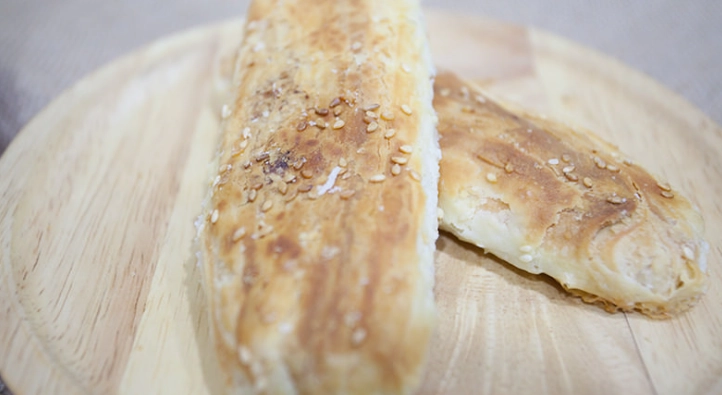 三合燒餅全攻略：從歷史到選購，一次搞懂台灣經典小吃